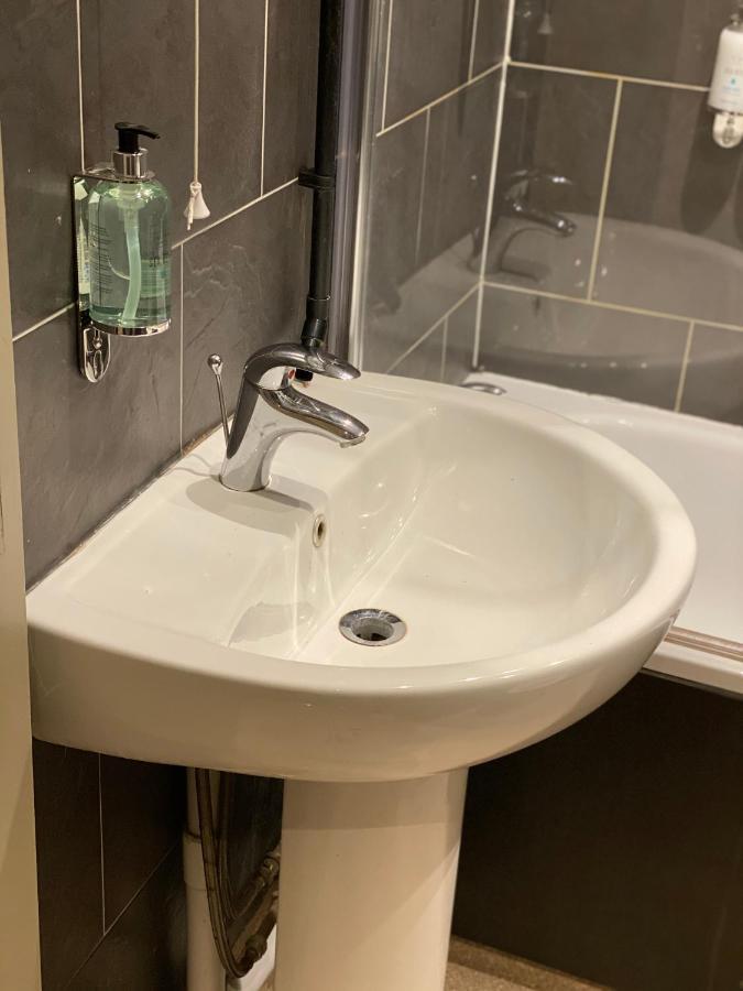 Lodge At Tap Haus Mansfield Woodhouse Экстерьер фото